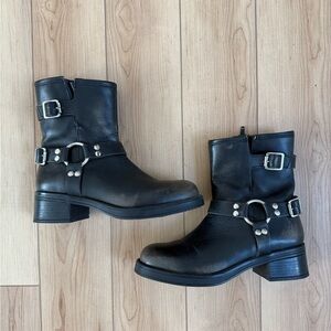 Steve Madden Brixton Moto Boot